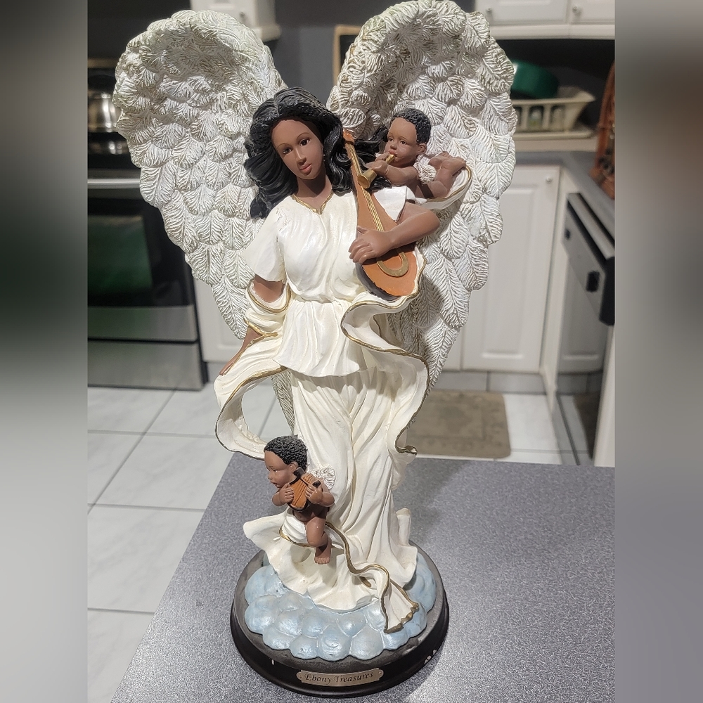 Ebony Treasures African American Angel w/ Cherubs